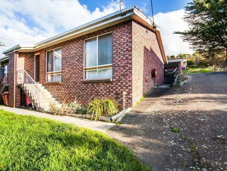 4/32a Strahan Road, Newstead TAS 7250