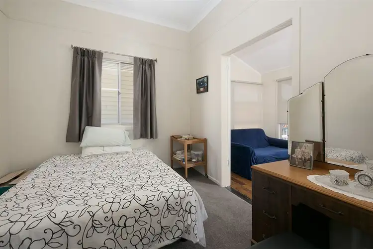 Sixth view of Homely house listing, 9 Raceview Avenue, Hendra QLD 4011