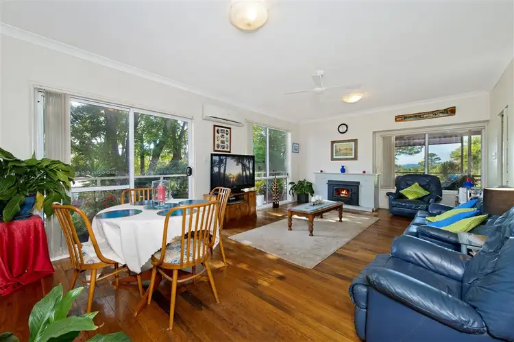 Third view of Homely villa listing, 1/25 Allan Road, Wauchope NSW 2446