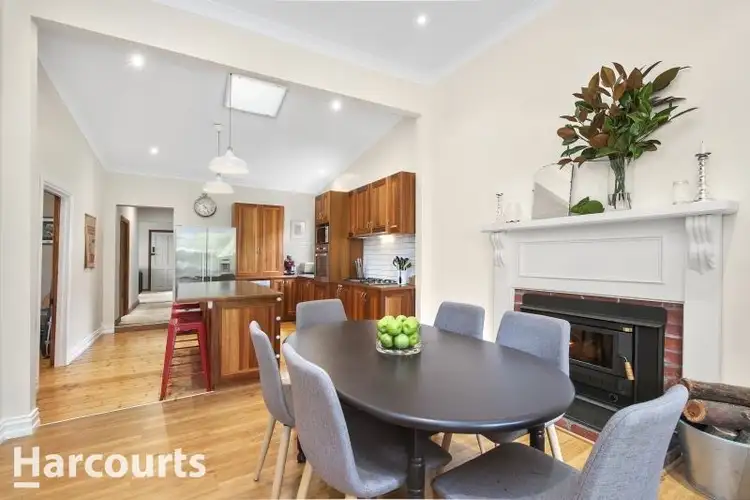 706 Howard Street, Soldiers Hill VIC 3350