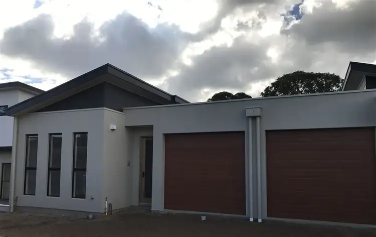 3b Caroline Street, Flagstaff Hill SA 5159