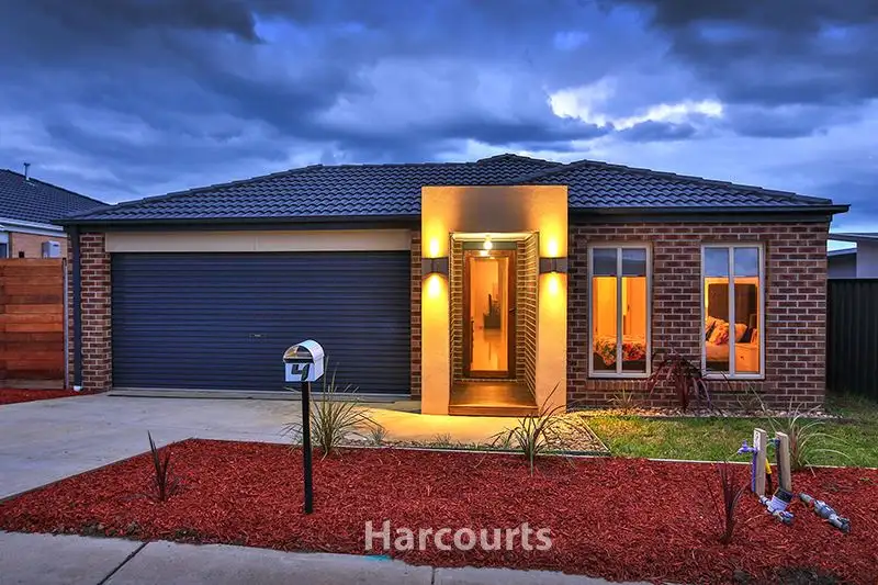 Main view of Homely house listing, 4 Hound Court, Pakenham VIC 3810