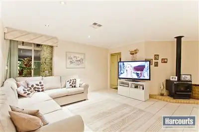 Second view of Homely house listing, 5 Levey Rise, Winthrop WA
