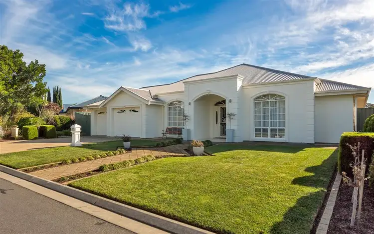 116 Matthew Flinders Drive, Encounter Bay SA 5211