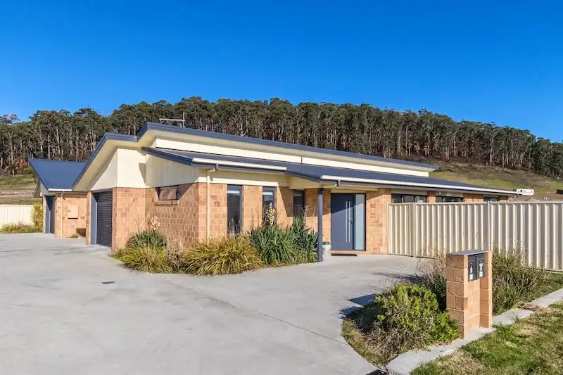 Main view of Homely unit listing, 1/11 Explorer Drive, Turners Beach TAS 7315