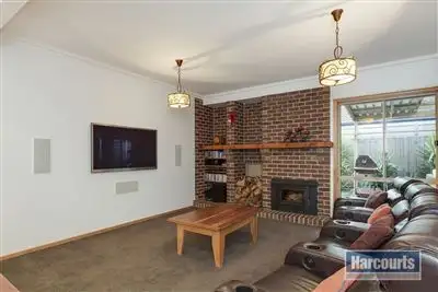 Third view of Homely house listing, 5 Bushy Court, Langwarrin VIC