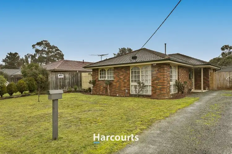 13 Bourke Road, Cranbourne VIC 3977