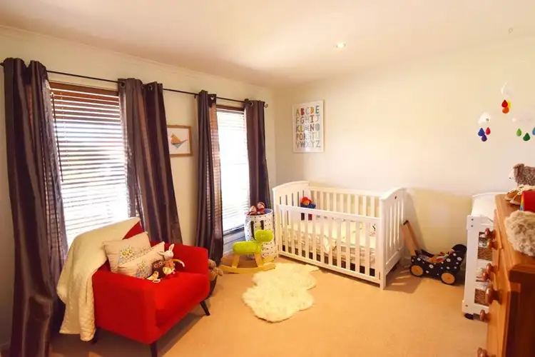Sixth view of Homely house listing, 3 Puglisi Court, Wangaratta VIC 3677