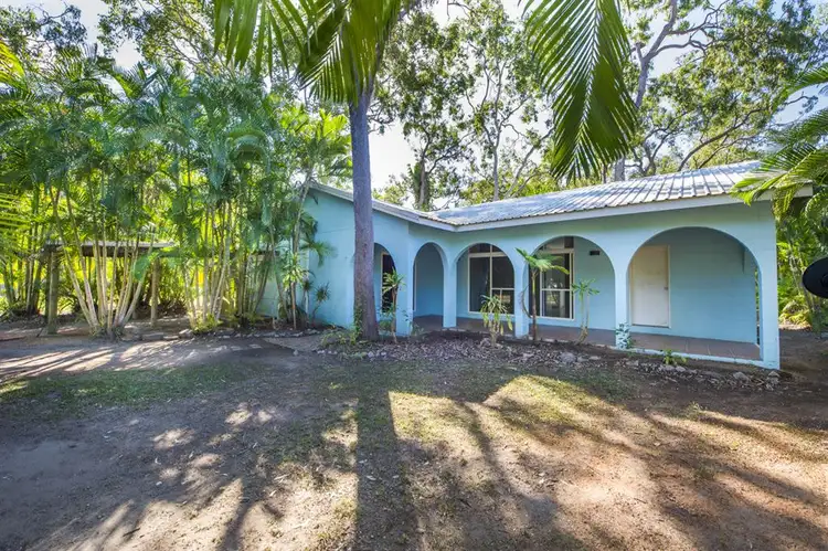 17 Compass Crescent, Nelly Bay QLD 4819