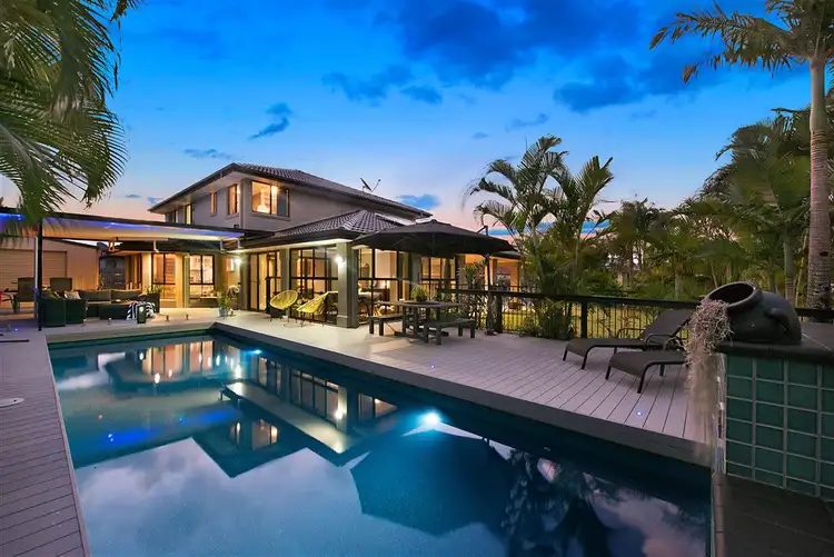 9 Wallaby Circuit, Pelican Waters QLD 4551