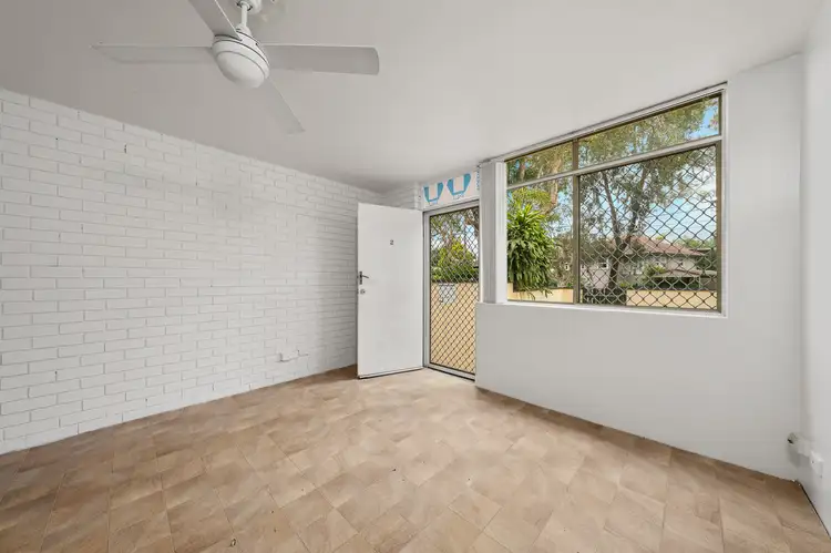 Second view of Homely unit listing, 2/349 Riding Road, Balmoral QLD 4171