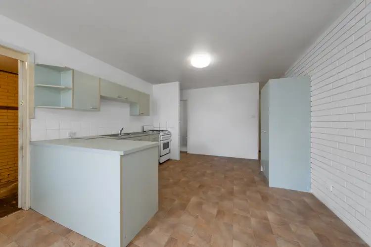 Fourth view of Homely unit listing, 2/349 Riding Road, Balmoral QLD 4171