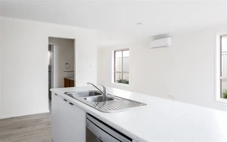 Fifth view of Homely villa listing, 3/31 Hope Street, Encounter Bay SA 5211