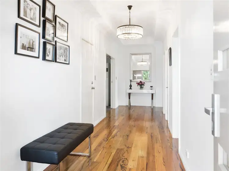 19 Albion Avenue, Munster WA 6166