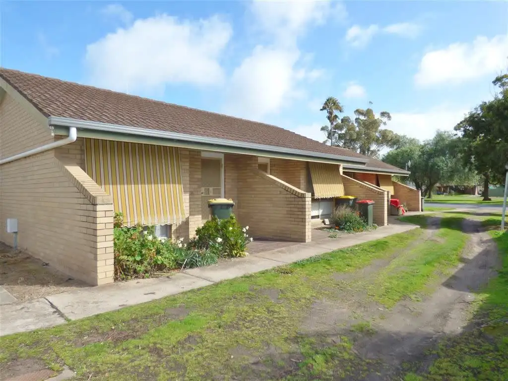 Main view of Homely block of units listing, 1-9/105 Main St, Natimuk VIC 3409
