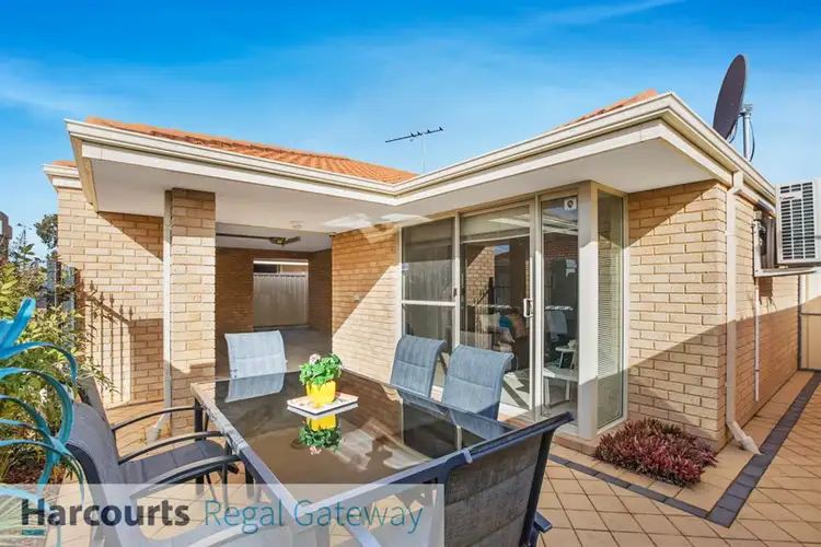 Fifth view of Homely house listing, 10 Goulburn Approach, Hammond Park WA 6164