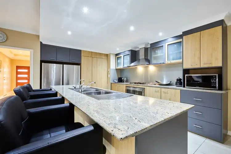 25 Amalfi Crest, Yangebup WA 6164