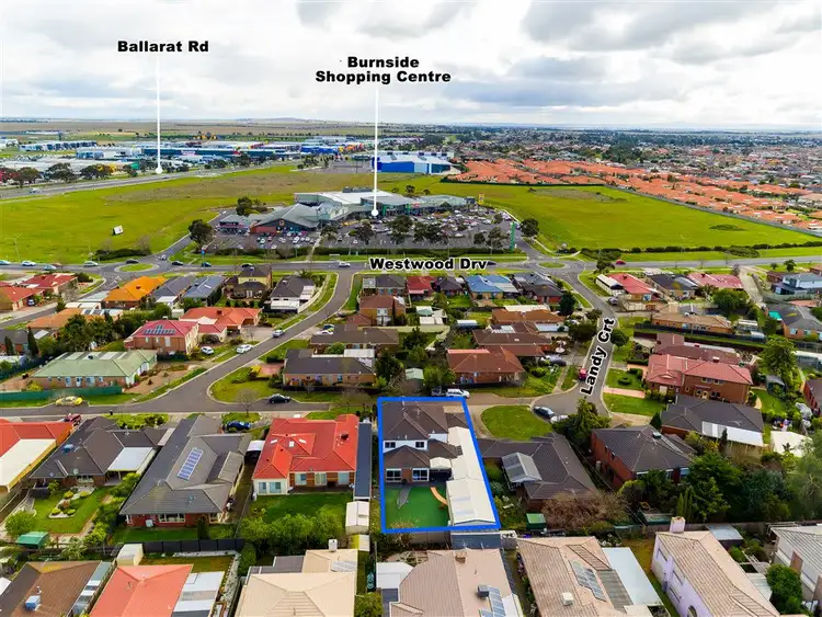 Second view of Homely house listing, 7 Landy Court, Burnside VIC 3023