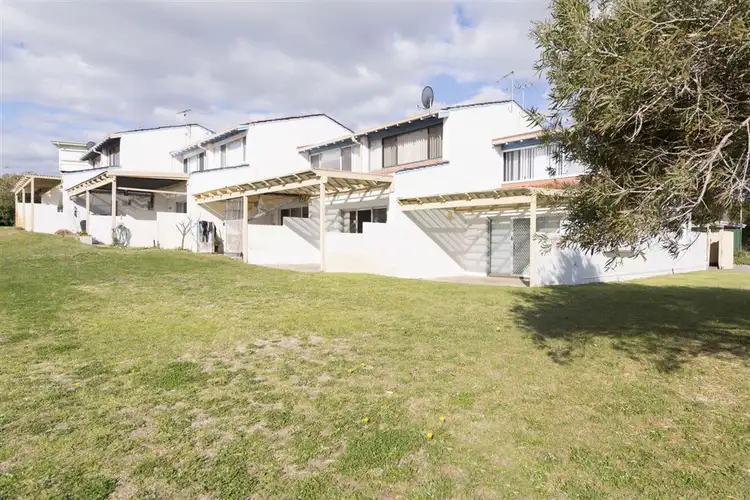 2/4-6 Gloucester Avenue, Shoalwater WA 6169