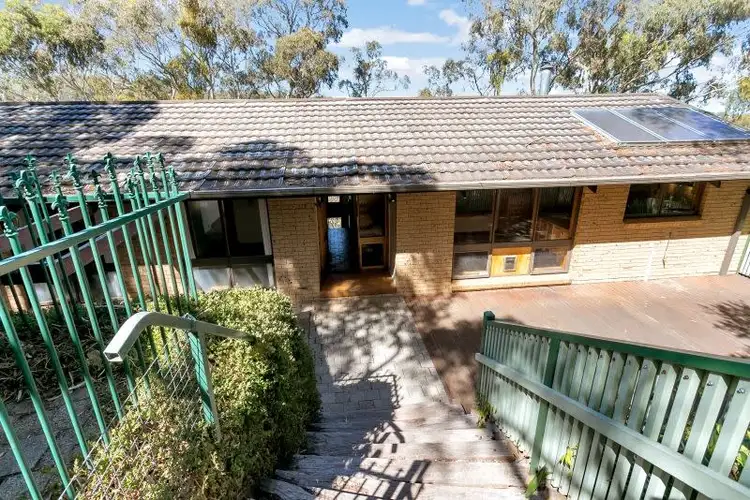 10 Yarrabee Road, Greenhill SA 5140