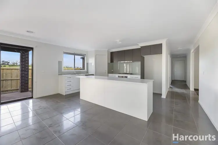 Third view of Homely house listing, 5 Aperloo Road, Drouin VIC 3818