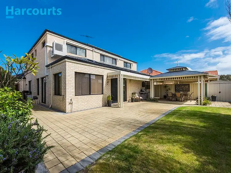 54 St Fillans Bend, Wanneroo WA 6065