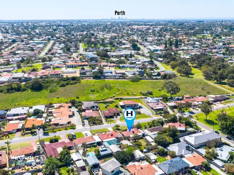 Fifth view of Homely house listing, 33 Blackwood Avenue, Hamilton Hill WA 6163