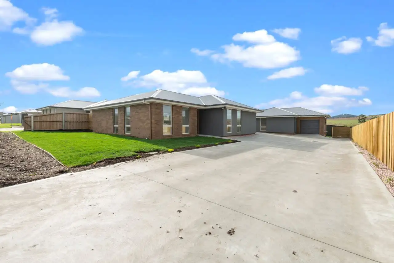 Main view of Homely unit listing, 1 and 2/18 Whitelea Court, Sorell TAS 7172