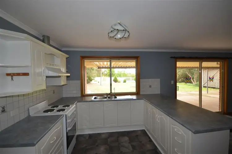 Fifth view of Homely house listing, 16980 Karoonda Road, Murray Bridge SA 5253