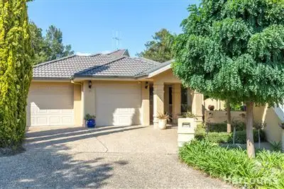 10 Waterview Gardens, Jerrabomberra NSW 2619