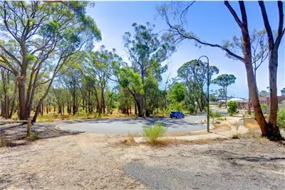 Lot 59 Sailors Gully, Canadian VIC 3350