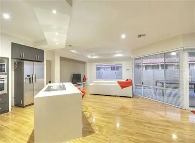 Sixth view of Homely house listing, 10 Endeavour Circle, Wannanup WA 6210