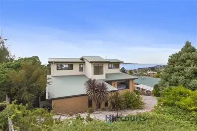 5 Illira Way, Blackmans Bay TAS 7052