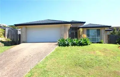25 Bimberi Row, Pacific Pines QLD 4211
