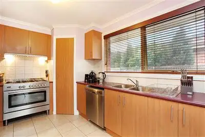 Fourth view of Homely unit listing, 2/41 McComas Grove, Burwood VIC 3125