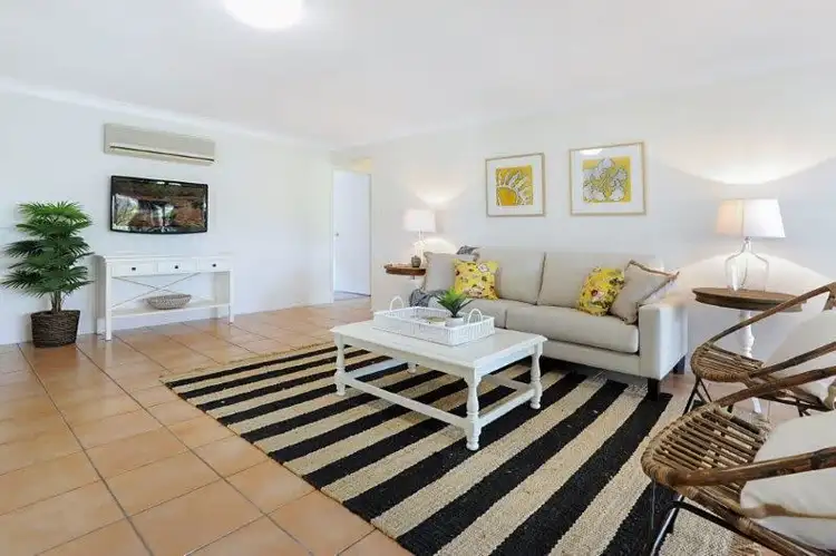 Second view of Homely house listing, 10 Border Court, Arana Hills QLD 4054
