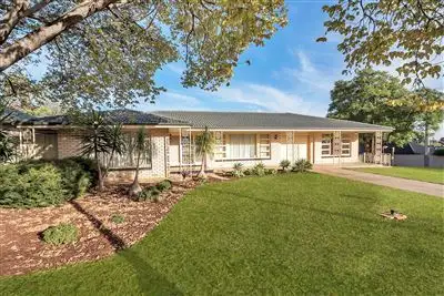 1 Scenic Drive, Windsor Gardens SA 5087