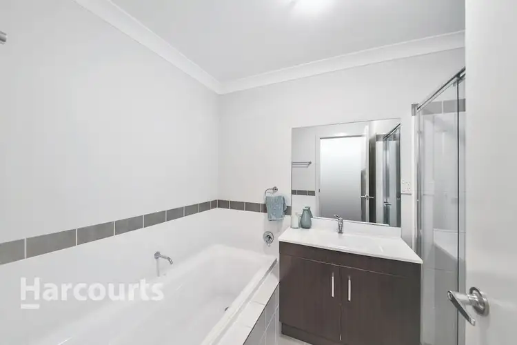 Sixth view of Homely semi-detached listing, 18B Hollyoake Circuit, Bardia NSW 2565