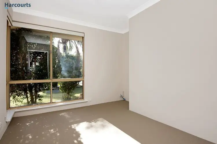 Fifth view of Homely house listing, 11 Grange Court, Kingsley WA 6026