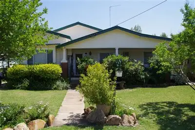 7 Doody Street, Narrabri NSW 2390