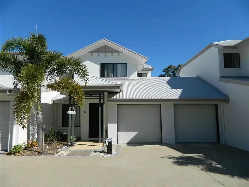 Main view of Homely townhouse listing, 20/654 Charlton Esplanade, Urangan QLD 4655