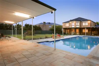 25 Heritage Way, Lysterfield VIC