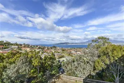 Fourth view of Homely unit listing, 2/19 Skyline Drive, Howrah TAS 7018