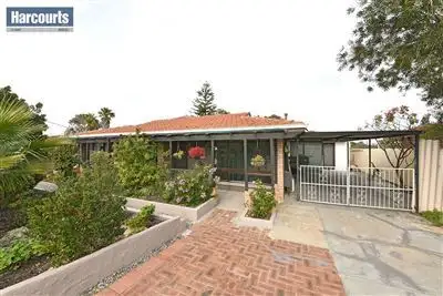Third view of Homely house listing, 2 Macedon Place, Craigie WA 6025