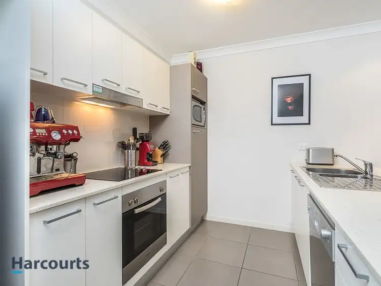 Fourth view of Homely unit listing, 5/8 Griffith Road, Scarborough QLD 4020