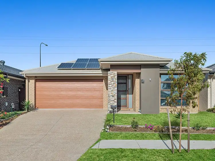 17 Slate Court, Logan Reserve QLD 4133