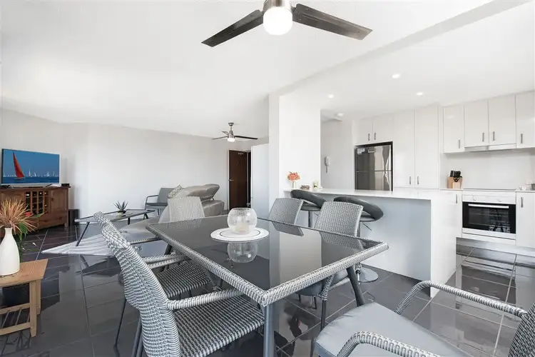 6/1 Burke Street, Golden Beach QLD 4551