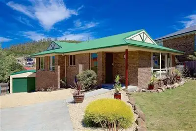 3 Florelyn Terrace, Geilston Bay TAS