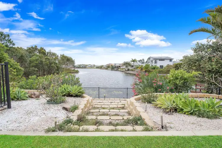 5 Tytherleigh Lane, Pelican Waters QLD 4551