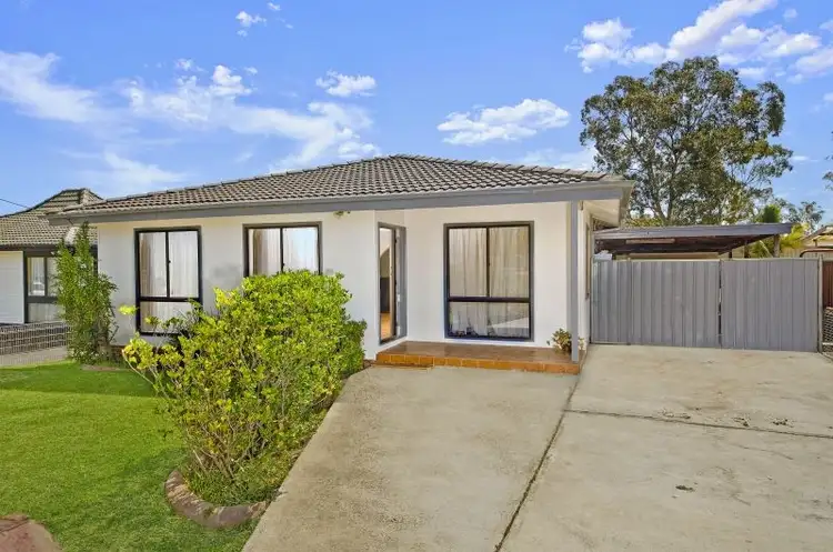 16 Aycliffe Avenue, Hebersham NSW 2770
